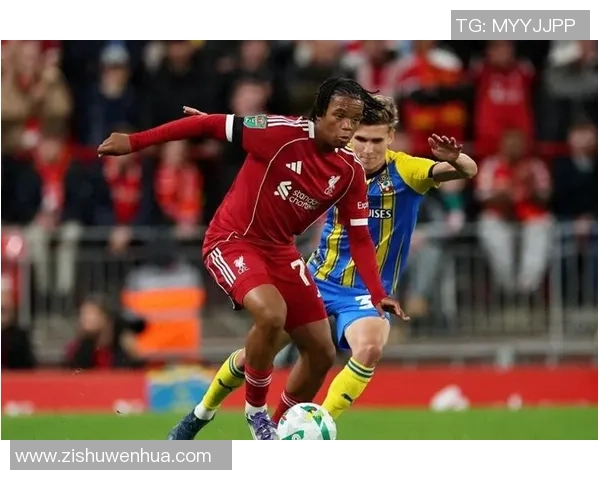 欧联杯精彩对决里昂大胜利物浦点球大战引发全场狂欢与转会传闻